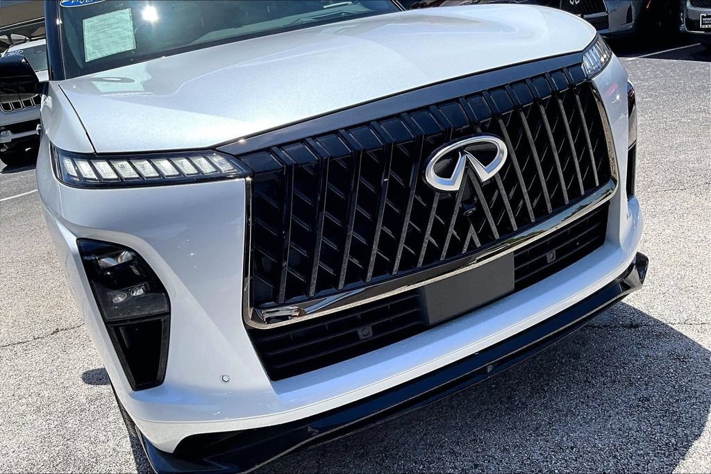 Used 2026 INFINITI QX80 4WD w/ Sport Exterior Package image 38