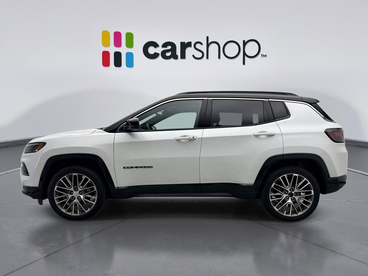 Used 2024 Jeep Compass Limited w/ Elite Group AWD/4WD image 2