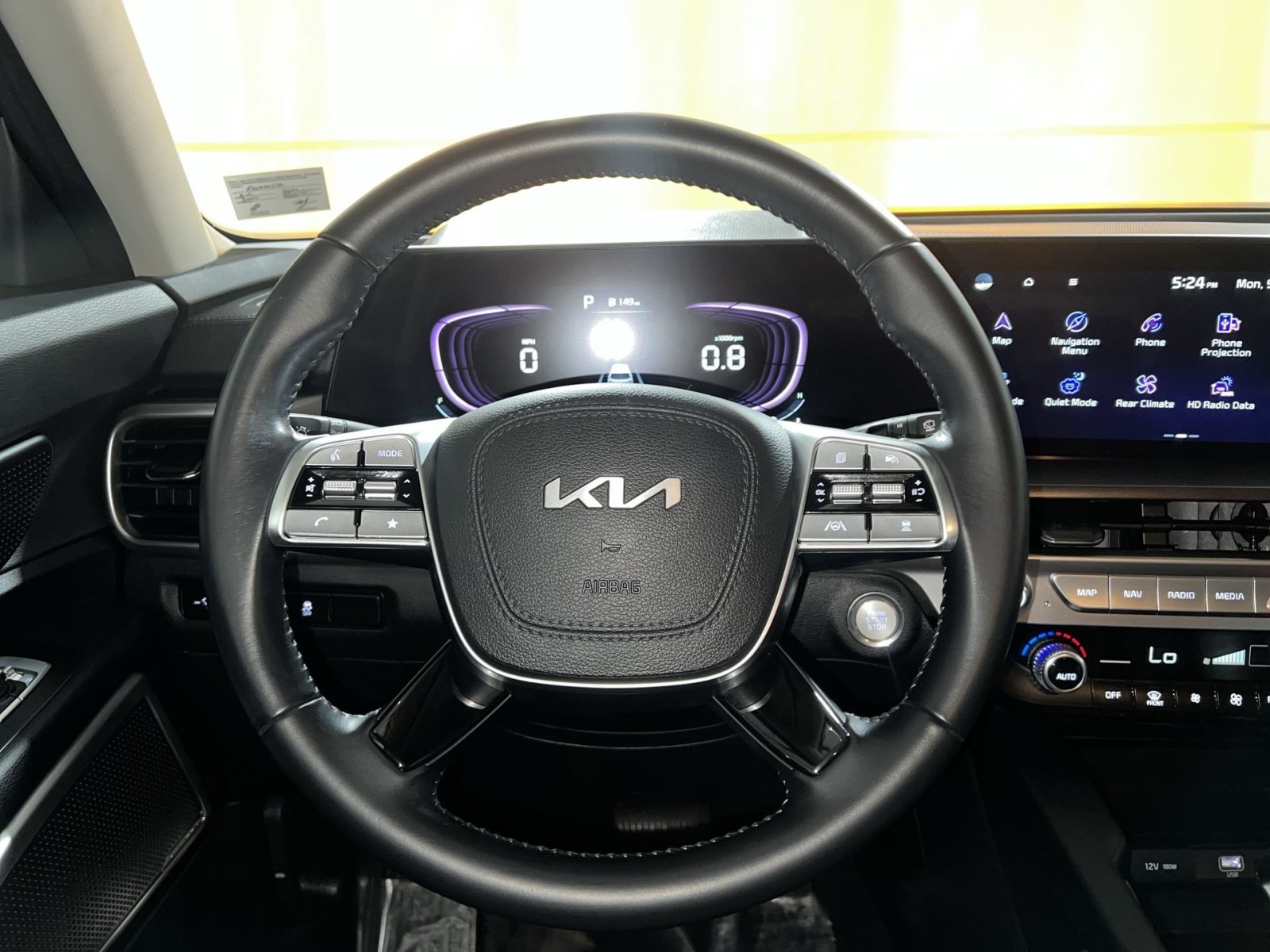 Used 2024 Kia Telluride LX AWD/4WD image 24