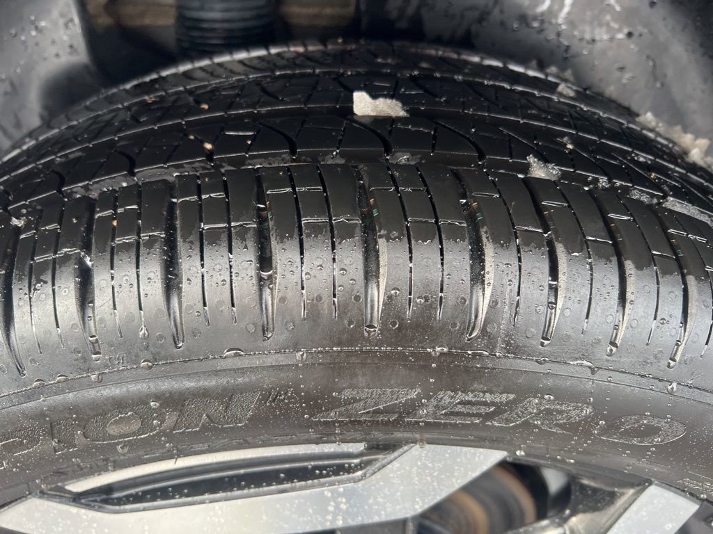 Certified 2023 Kia Telluride S w/ S Sunroof Package image 43