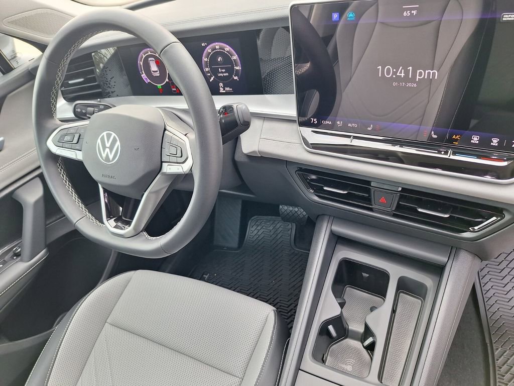 New 2026 Volkswagen Tiguan SE image 30