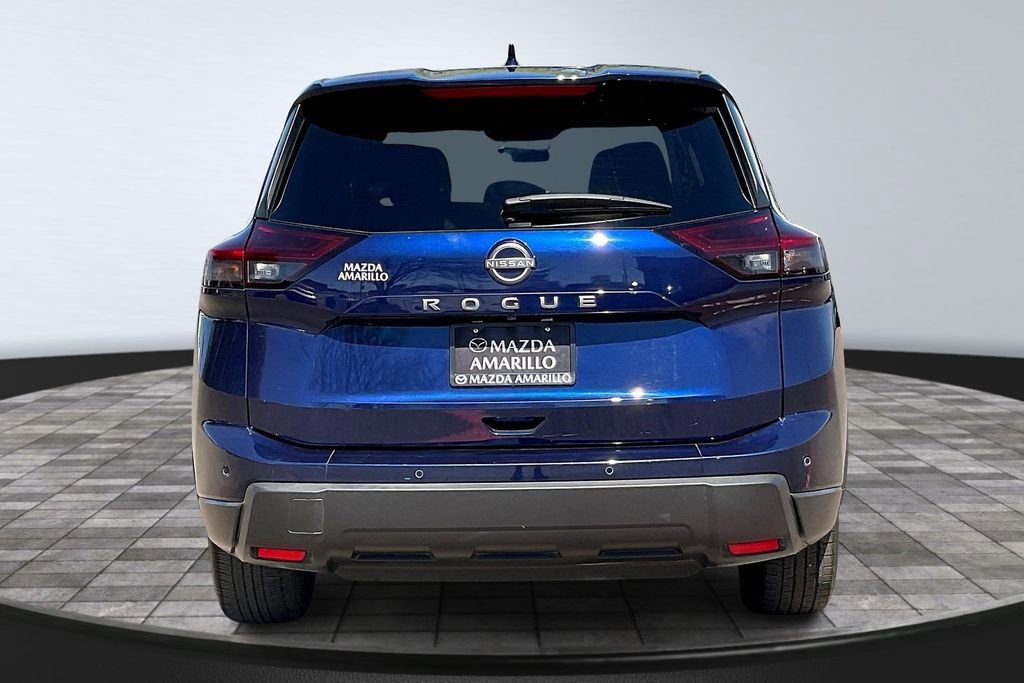 Used 2025 Nissan Rogue SV image 6