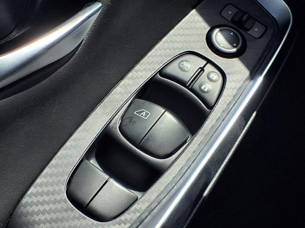 New 2025 Nissan Sentra SV w/ All-Weather Package image 10