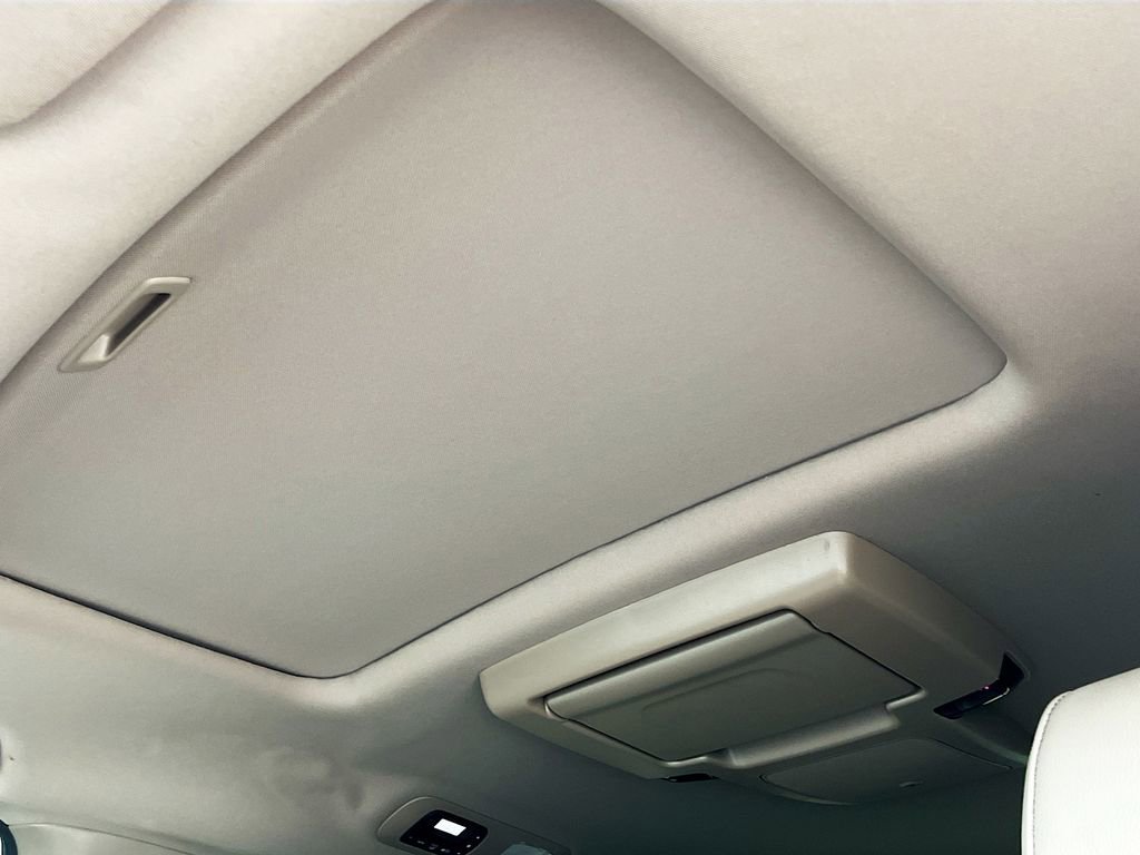 Used 2023 Honda Odyssey Touring image 23