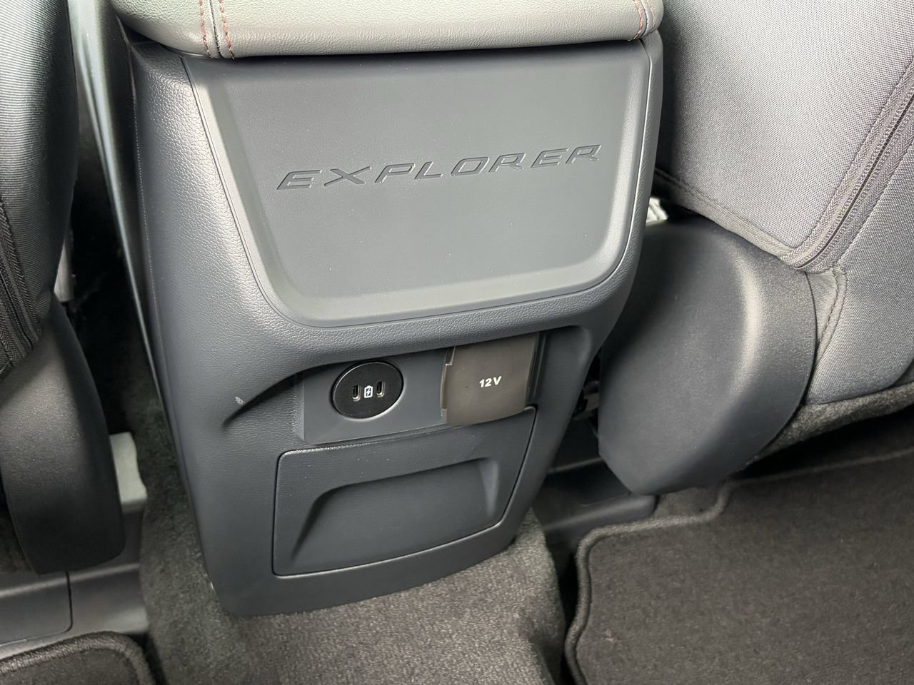 New 2026 Ford Explorer Active RWD image 20