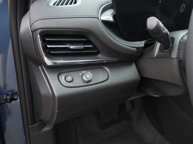New 2026 Buick Envista Preferred FWD image 17