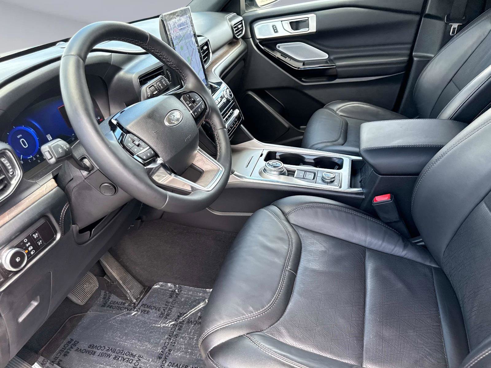 Used 2023 Ford Explorer Platinum w/ Technology Package image 25