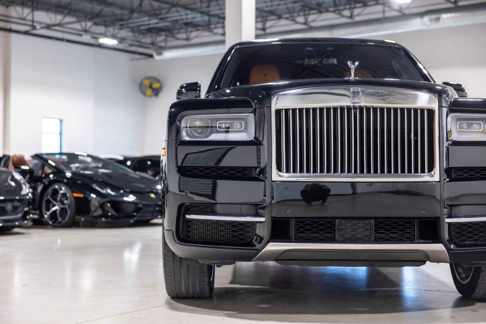 Used 2022 Rolls-Royce Cullinan AWD/4WD image 14