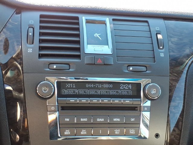 Used 2010 Cadillac DTS FWD image 20