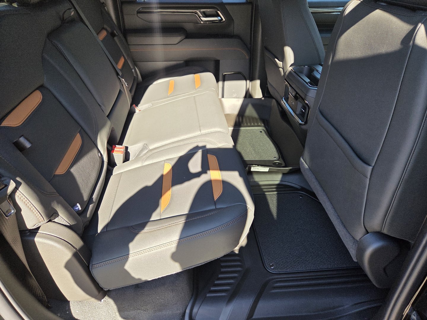 New 2026 GMC Sierra 2500 AT4 AWD/4WD image 24