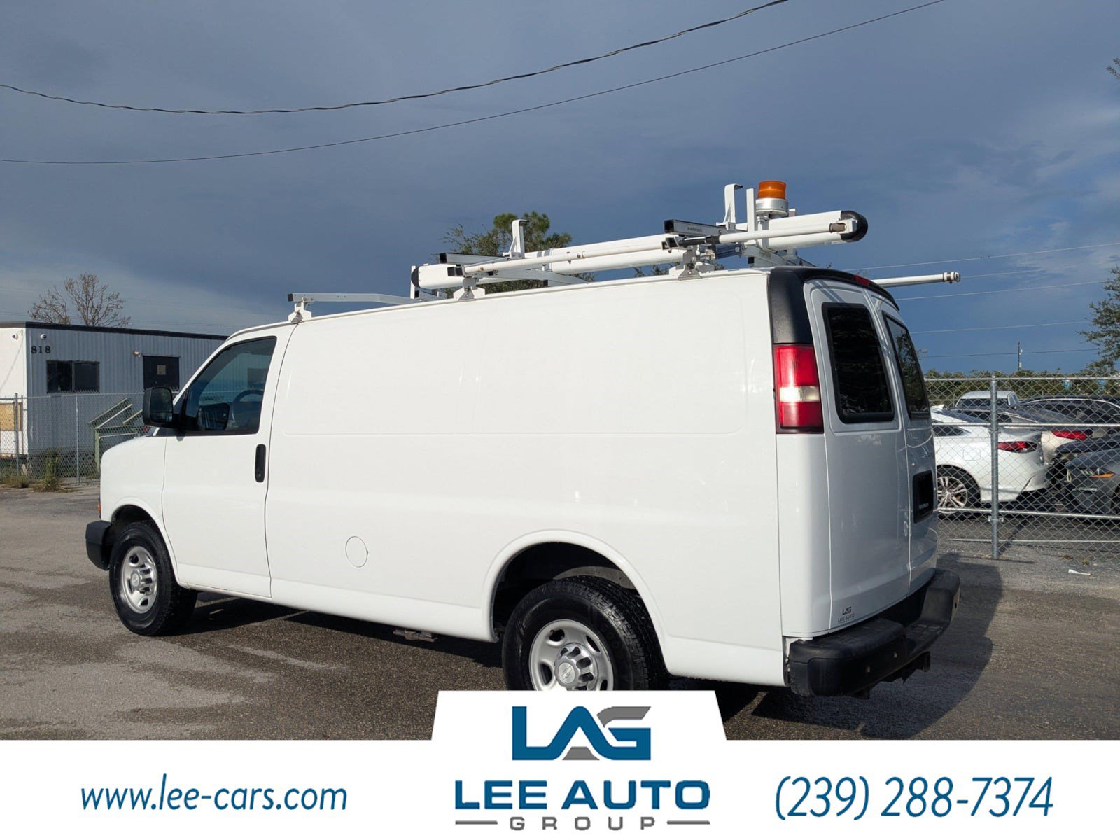 Used 2015 Chevrolet Express 2500 image 5