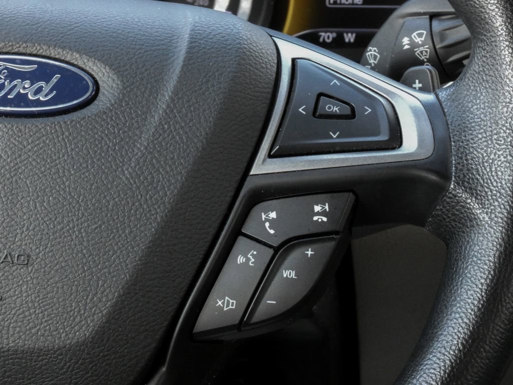 Used 2019 Ford Fusion SE FWD image 13