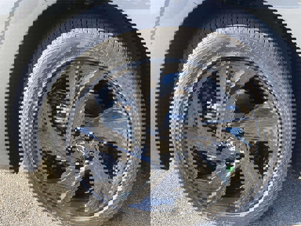 New 2026 Hyundai Elantra SEL Sport Premium image 5