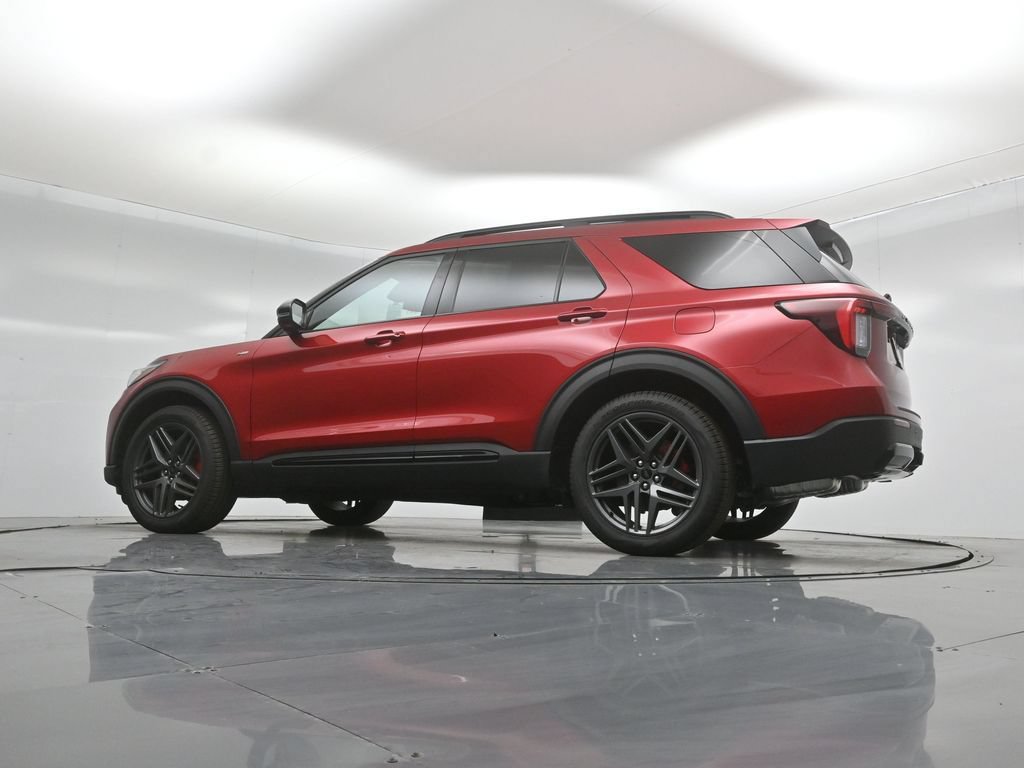 New 2026 Ford Explorer ST-Line w/ ST-Line Street Pack RWD image 52