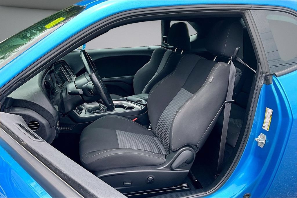 Used 2023 Dodge Challenger R/T RWD image 21