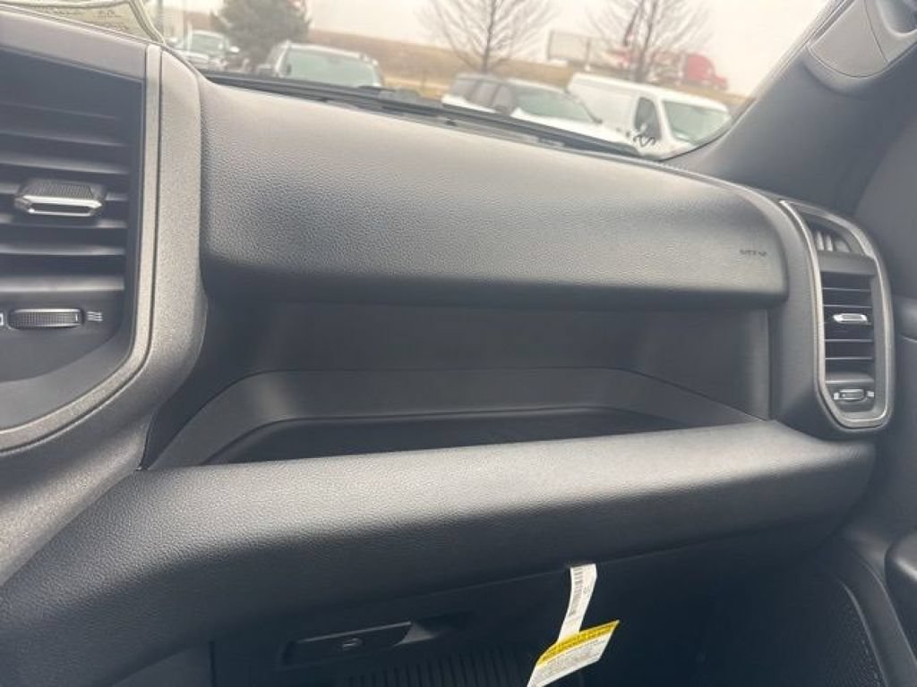 New 2025 RAM 1500 Warlock AWD/4WD image 21