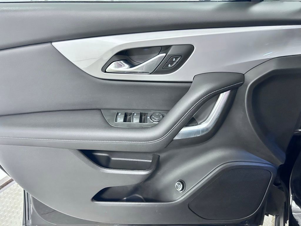 Used 2021 Chevrolet Blazer LT image 9