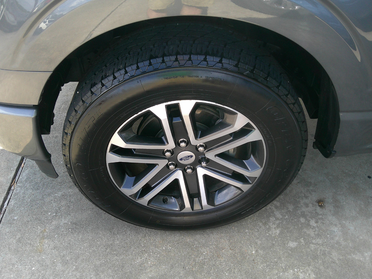 Used 2023 Ford F150 XL w/ STX Appearance Package image 7