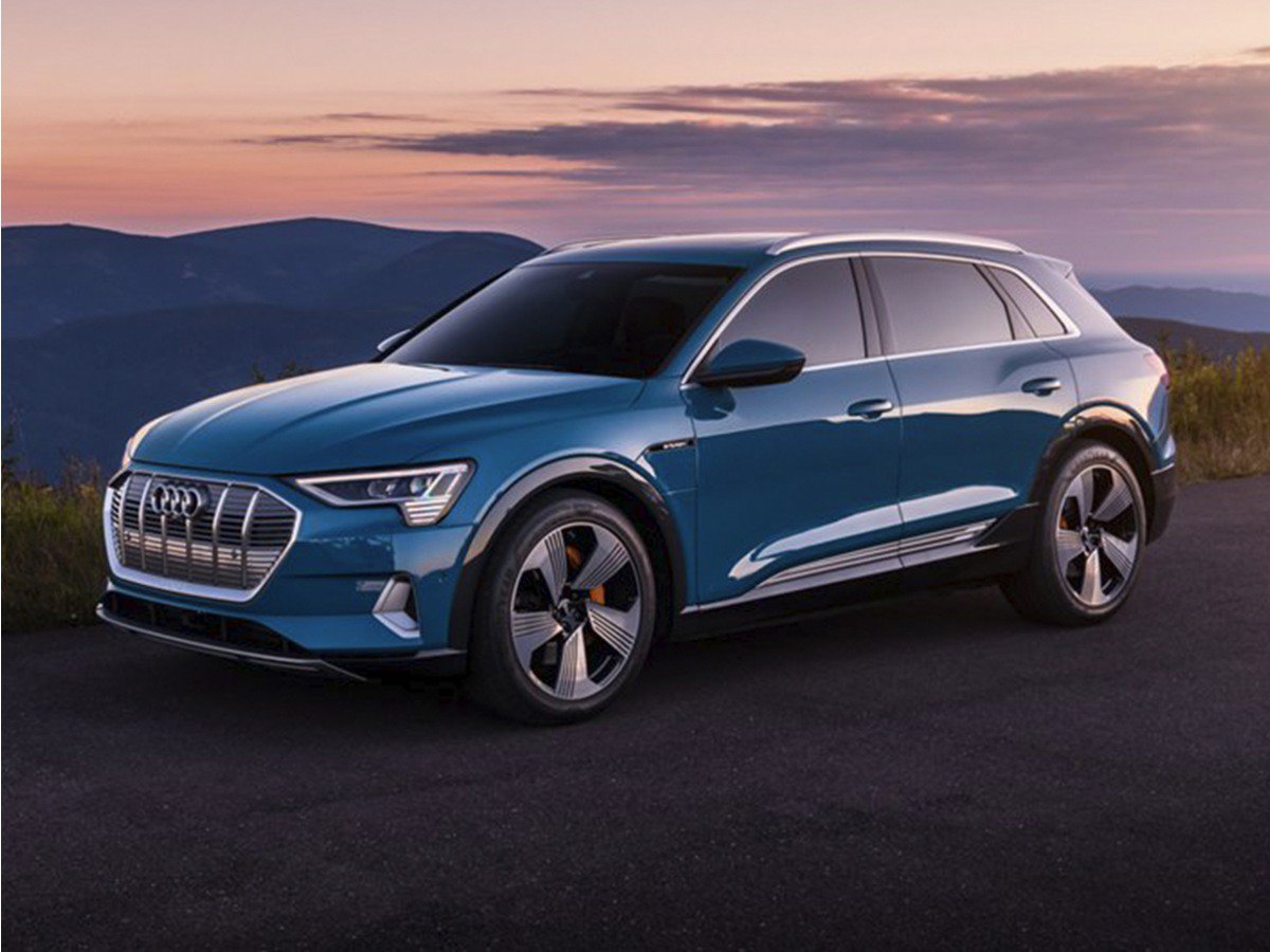 Used 2021 Audi e-tron Premium w/ Convenience Plus Package AWD/4WD image 1