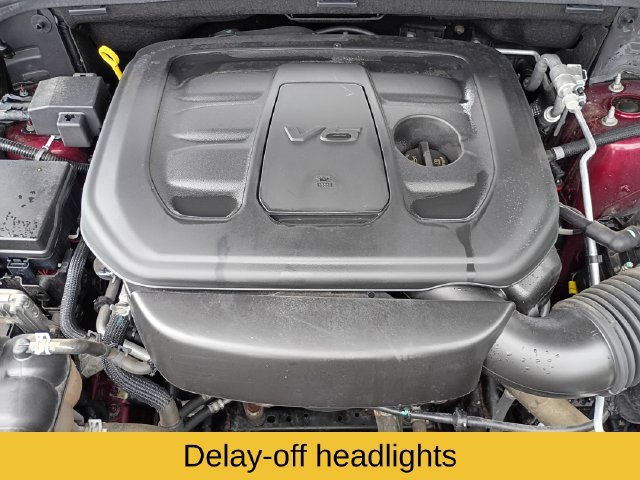 Used 2021 Jeep Grand Cherokee Laredo AWD/4WD image 22