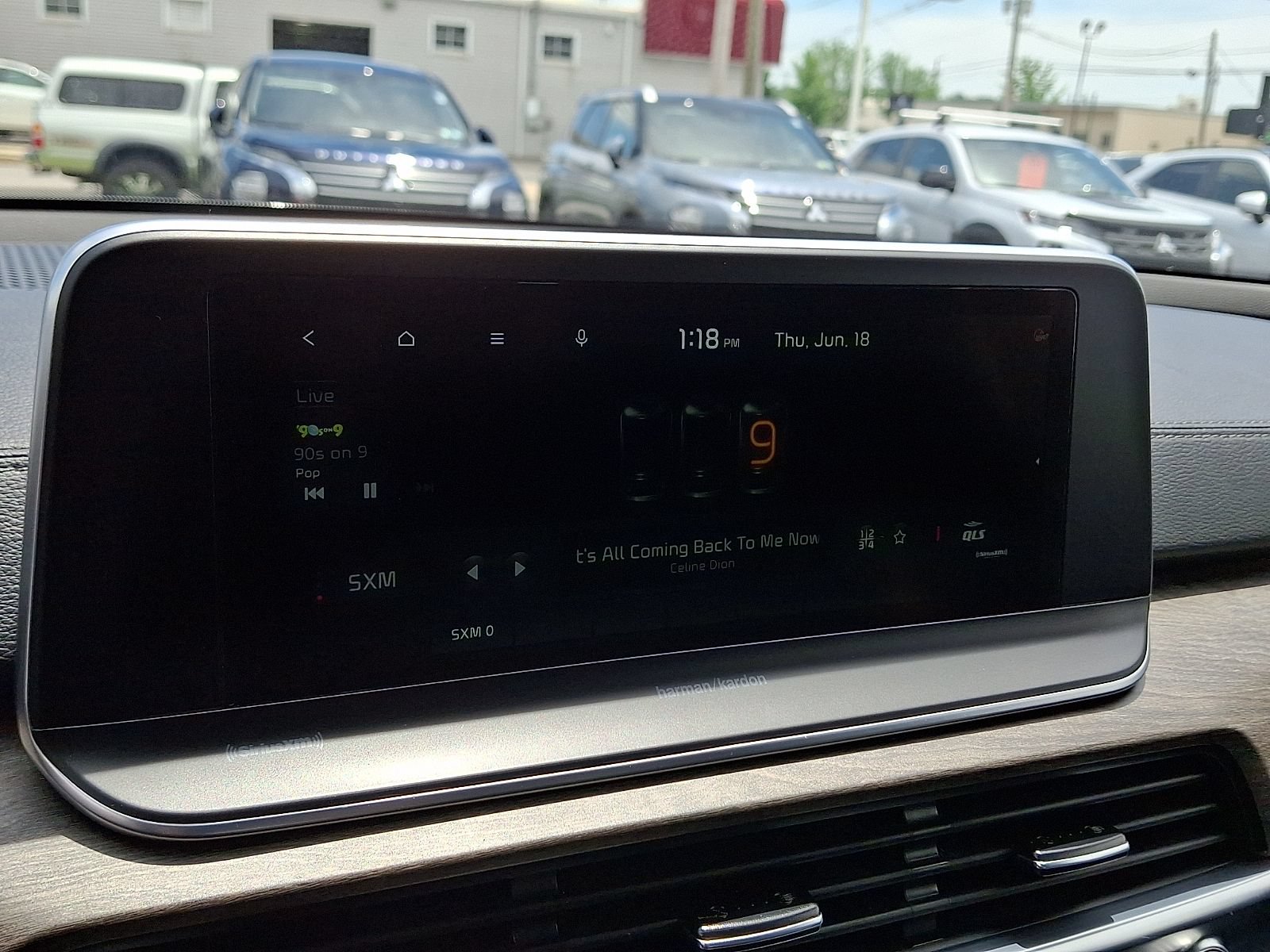 Used 2022 Kia Telluride SX w/ SX Prestige Package AWD/4WD image 20