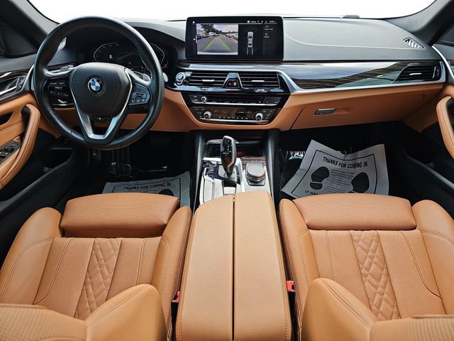 Used 2023 BMW 530i w/ Convenience Package RWD image 9
