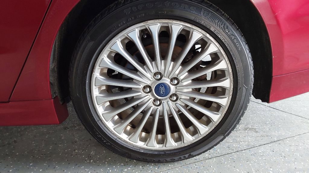 Used 2016 Ford Fusion Titanium FWD image 8