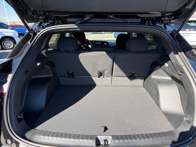 New 2026 Chevrolet Blazer EV LT image 11