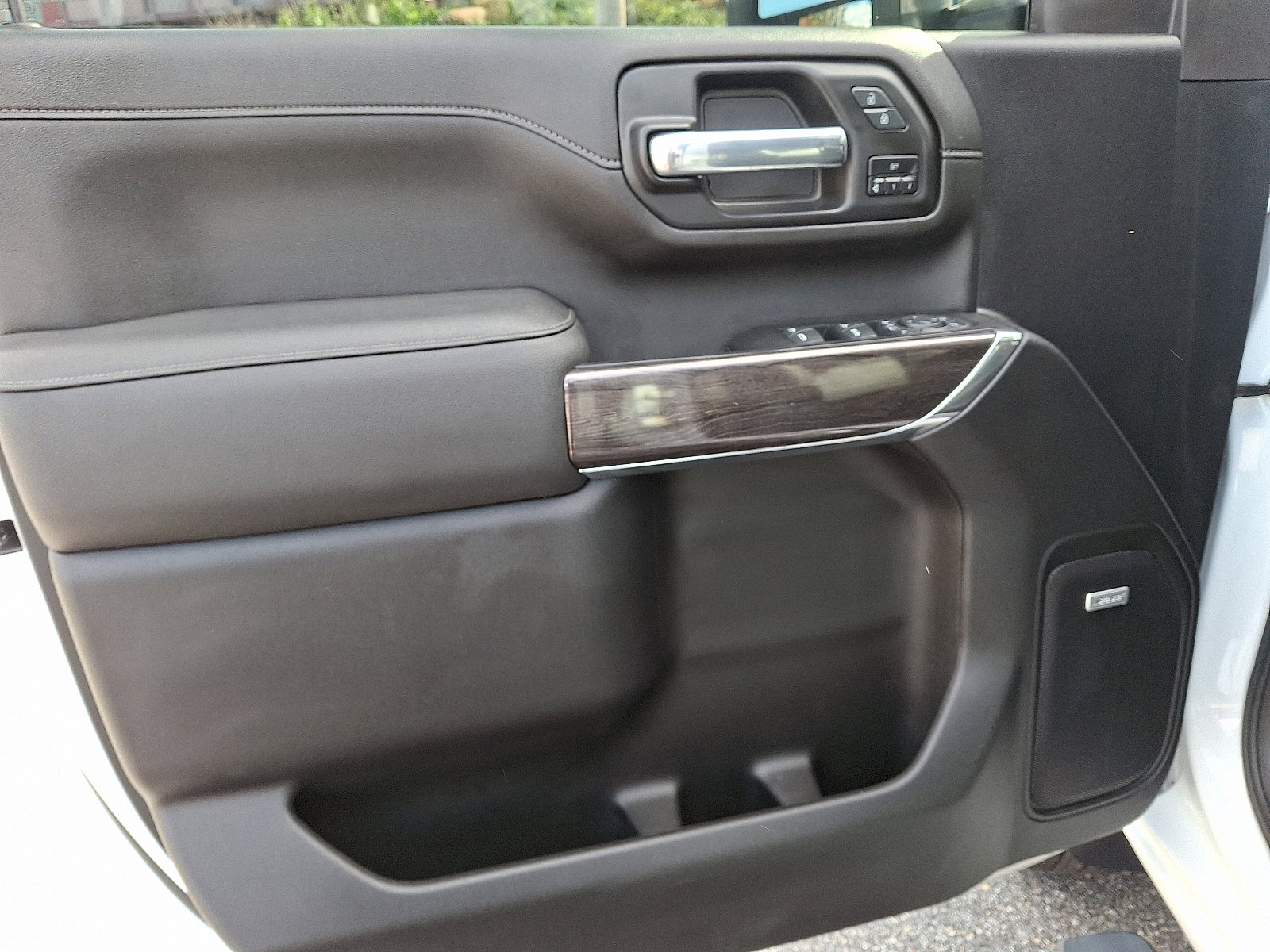 Certified 2023 Chevrolet Silverado 3500 LTZ w/ LTZ Plus Package image 12