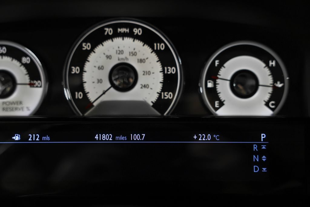 Used 2014 Rolls-Royce Wraith RWD image 33