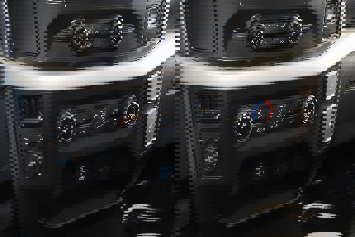 Used 2022 Ford F150 XLT w/ XTR Package image 8