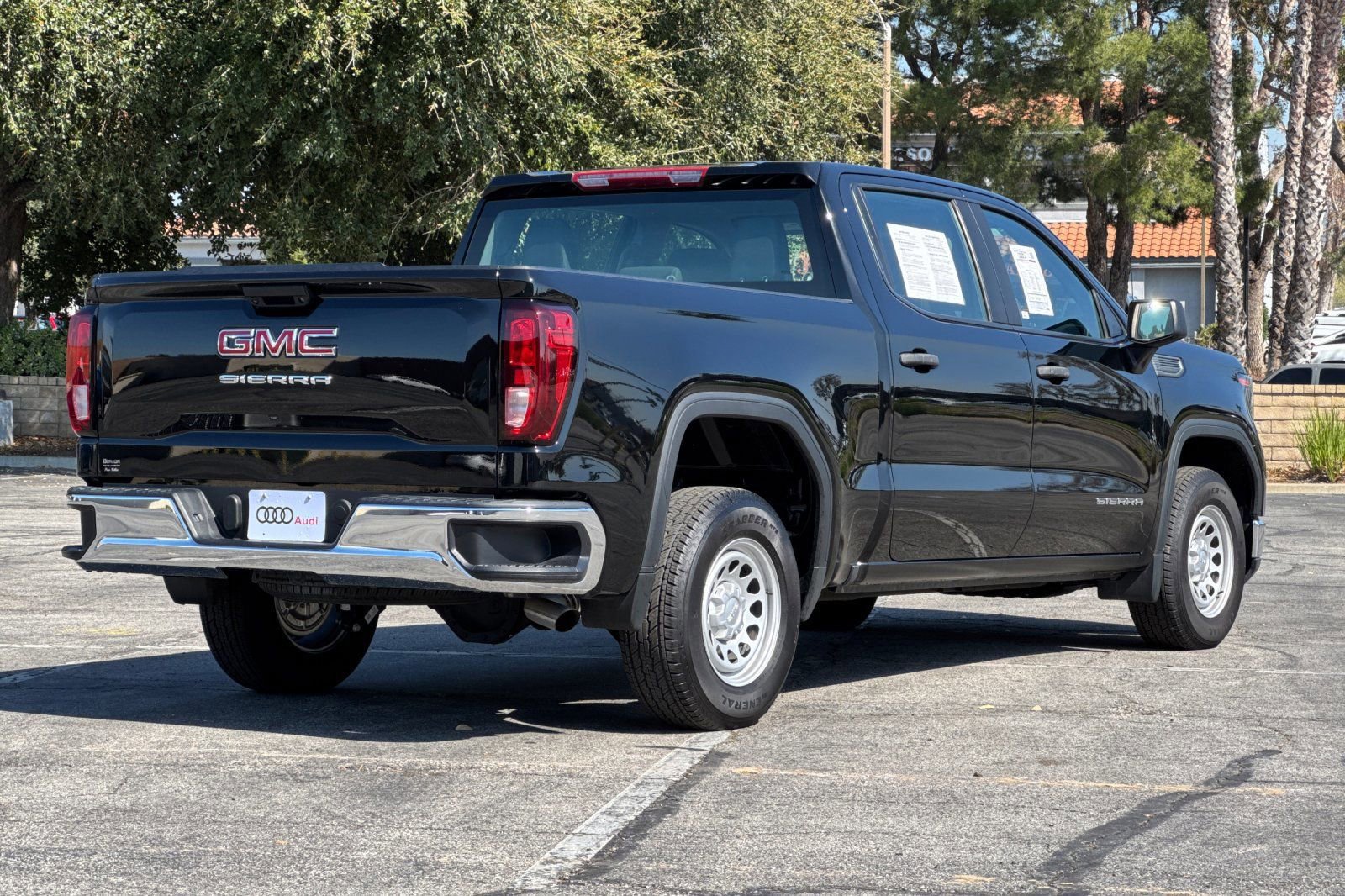 Used 2024 GMC Sierra 1500 Pro image 4