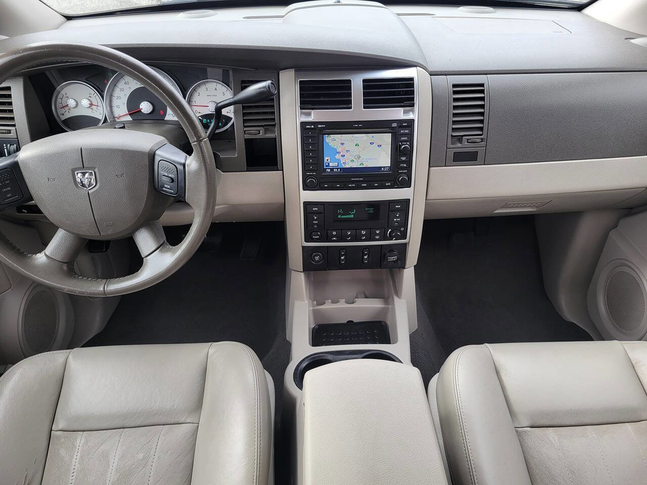 Used 2006 Dodge Durango Limited w/ Trailer Tow Group RWD image 19