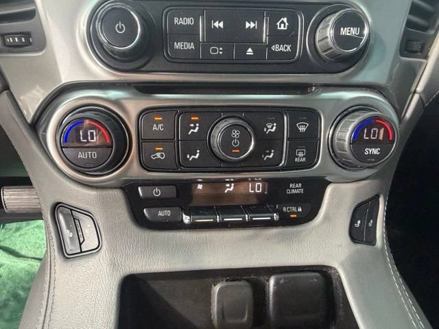 Used 2020 Chevrolet Suburban LT w/ RST Edition AWD/4WD image 23