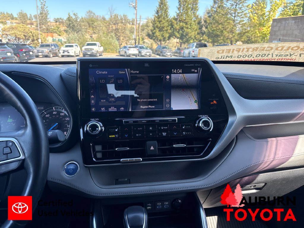 Used 2022 Toyota Highlander Platinum AWD/4WD image 17