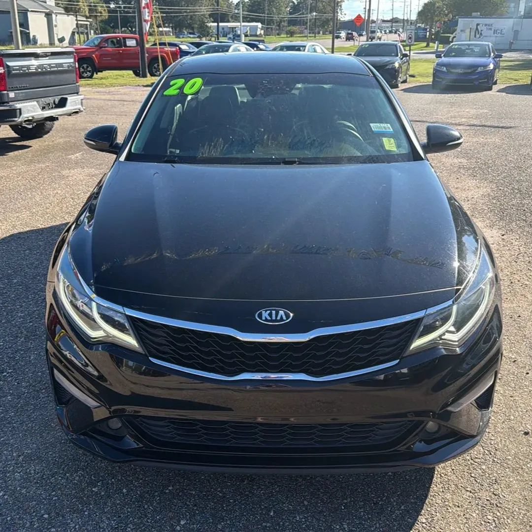 Used 2020 Kia Optima S FWD image 3