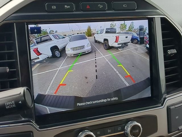 Used 2022 Ford F350 Lariat w/ Lariat Value Package image 32