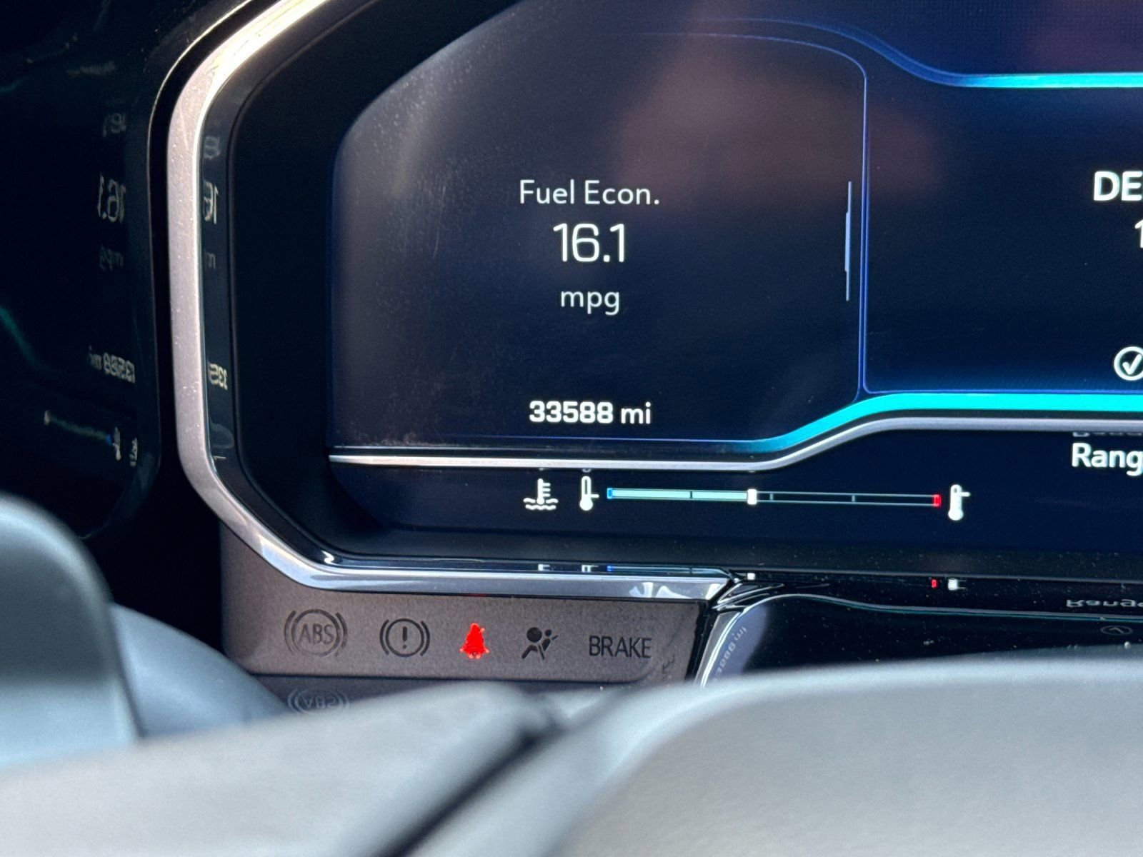 Used 2023 Chevrolet Silverado 1500 RST image 30