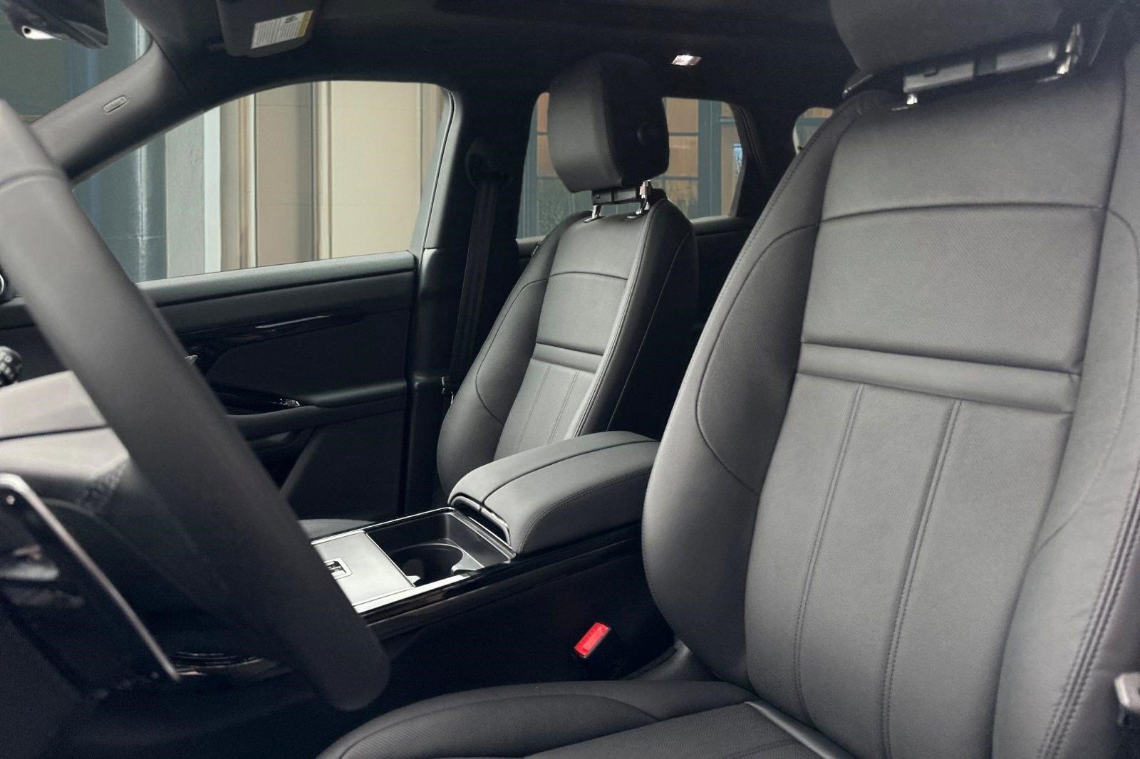 New 2026 Land Rover Range Rover Evoque Dynamic SE AWD/4WD image 20