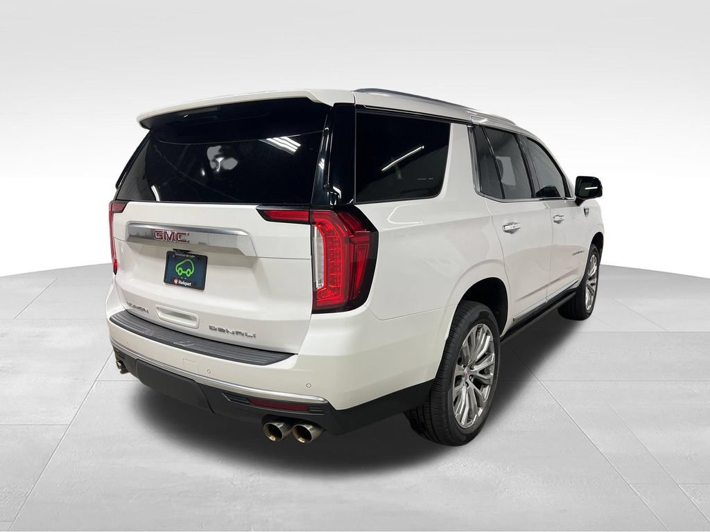 Certified 2021 GMC Yukon Denali w/ Denali Premium Package AWD/4WD image 9