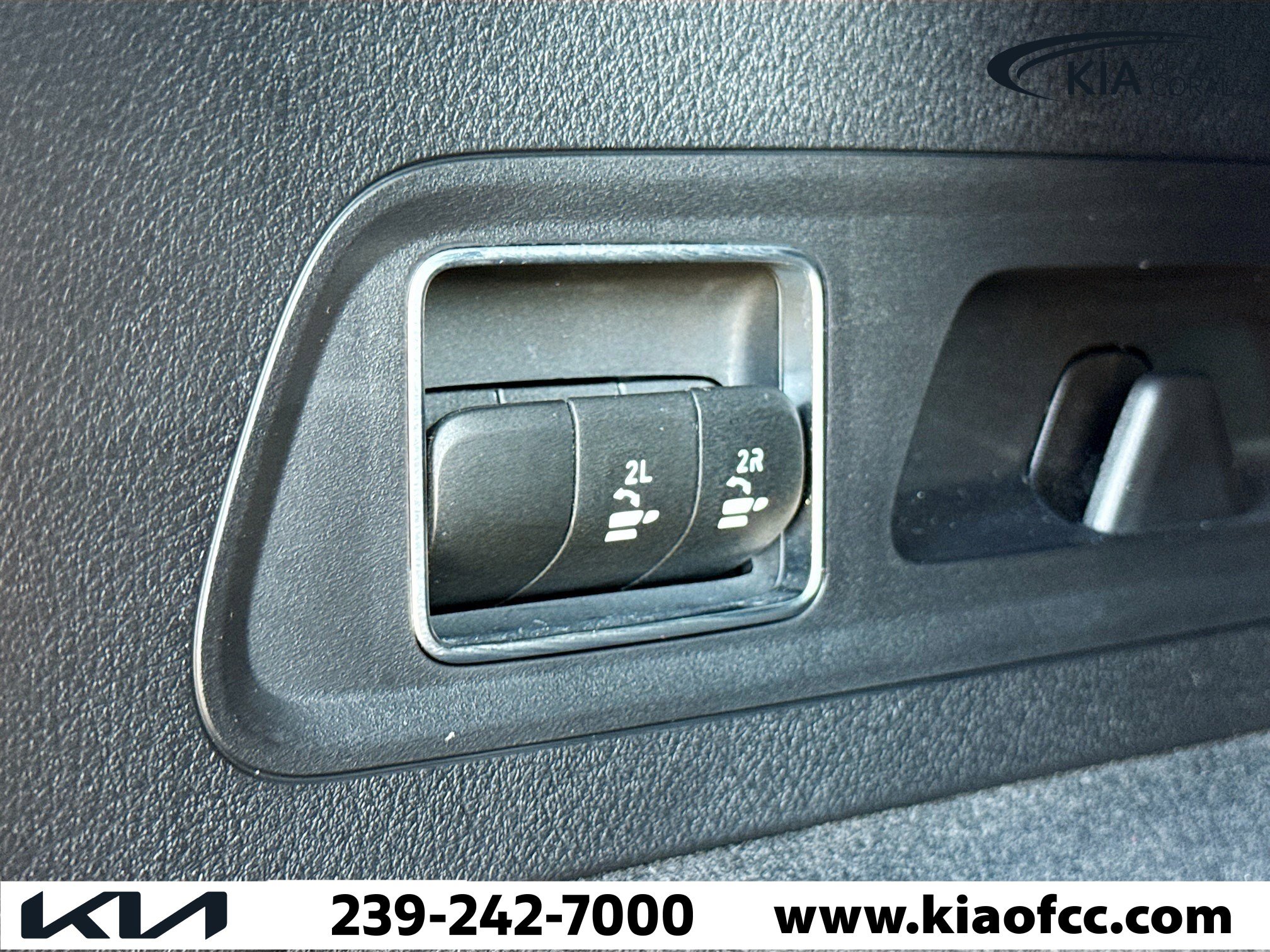 Used 2025 Mercedes-Benz GLS 63 AMG 4MATIC image 13