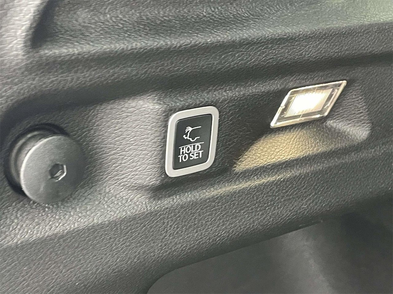 New 2025 Jeep Grand Cherokee L Limited image 21