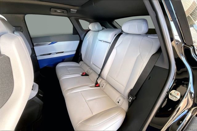 New 2026 Cadillac Optiq Luxury 1 image 11