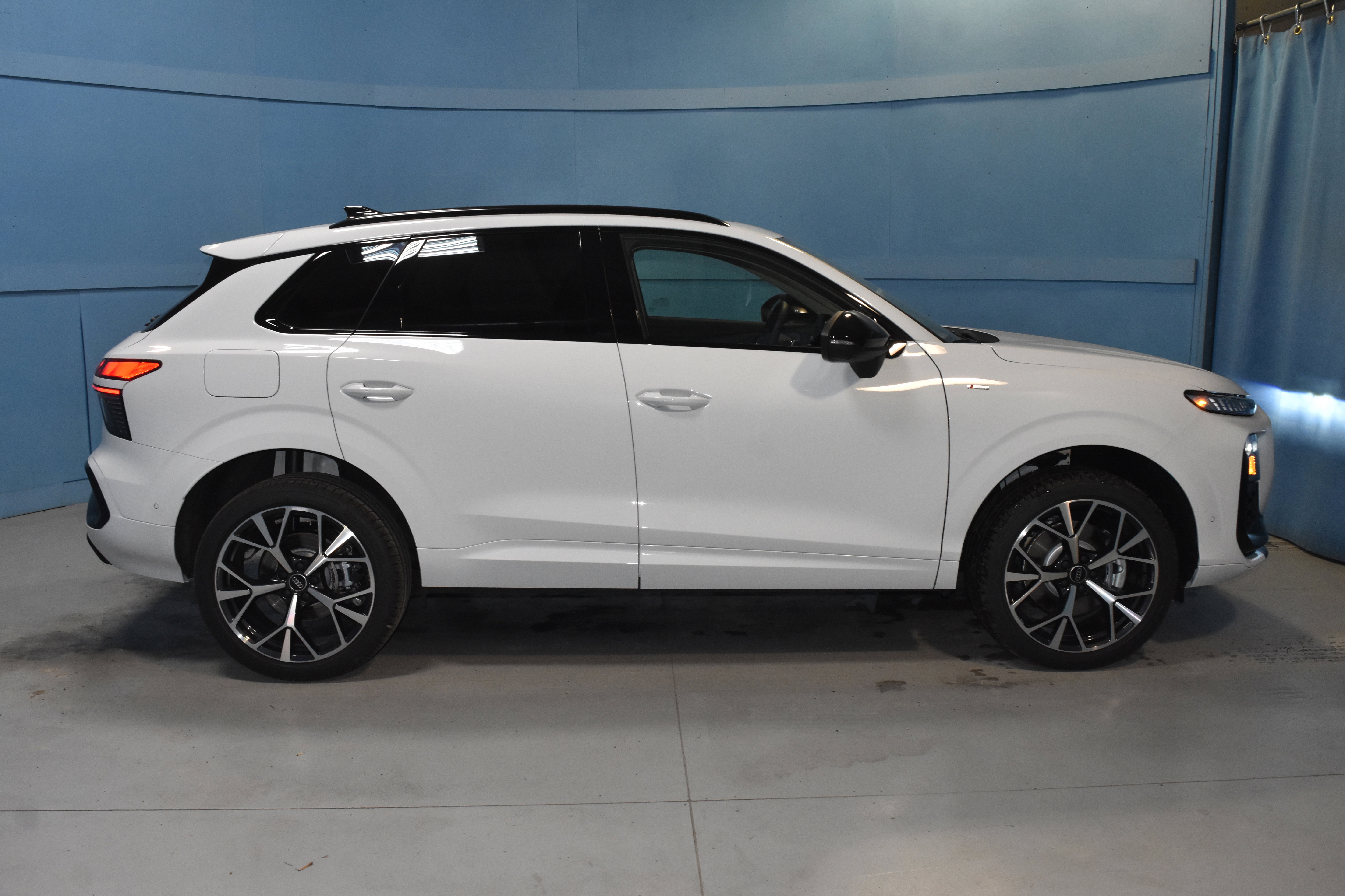 New 2026 Audi Q3 quattro 2.0T image 20