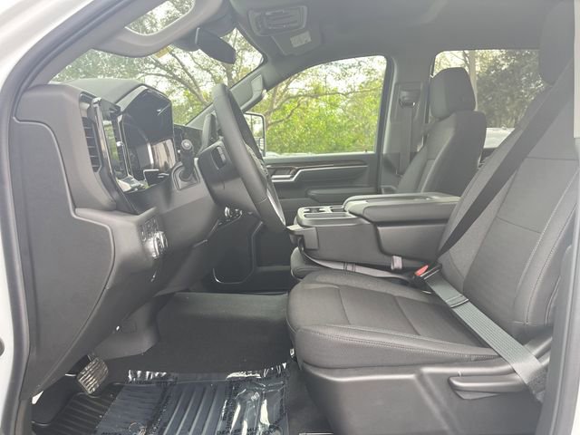 New 2026 GMC Sierra 2500 SLE image 15