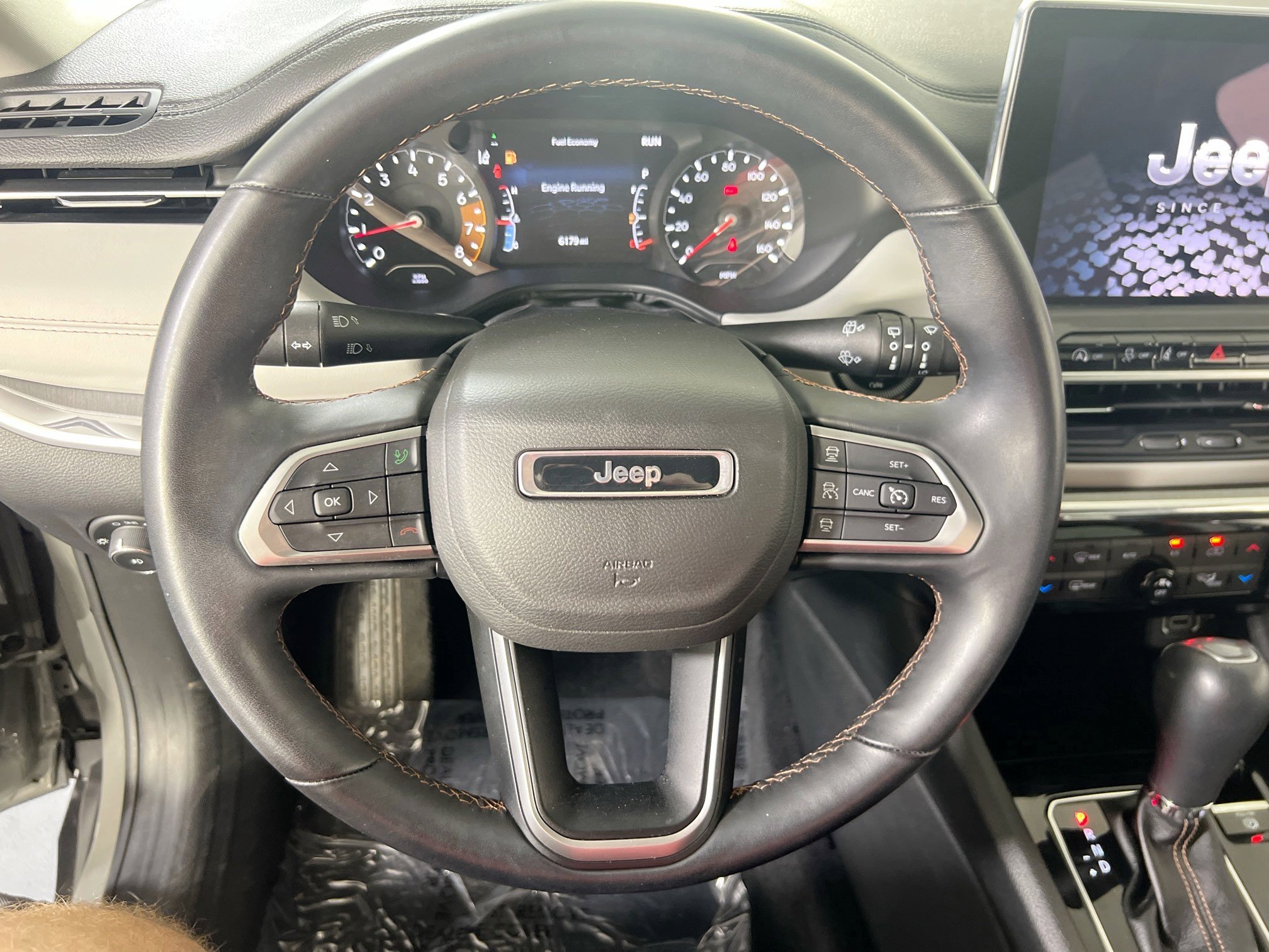 Used 2022 Jeep Compass Limited AWD/4WD image 11