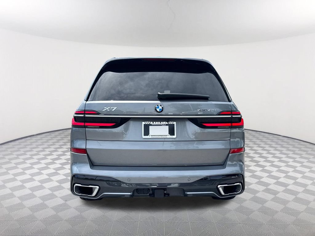 Used 2023 BMW X7 xDrive40i w/ M Sport Package AWD/4WD image 6