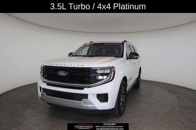 Used 2025 Ford Expedition Platinum AWD/4WD image 32