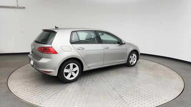 Used 2017 Volkswagen Golf Wolfsburg Edition FWD image 2