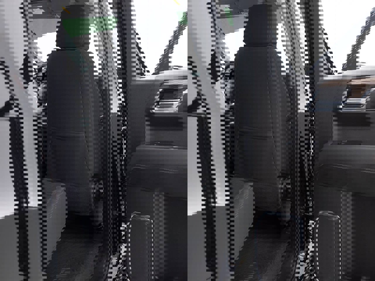 Used 2022 Chevrolet Silverado 1500 LT Trail Boss image 34